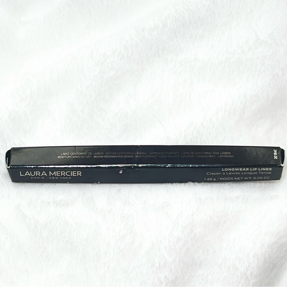 LAURA MERCIER Longwear Lip Liner Wild Grape - NEW